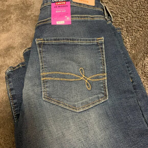 Denizen Levis Women Jeans (NEW) - Picture 3 of 4